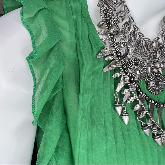 QED London top with frills - Picture 5 of 13